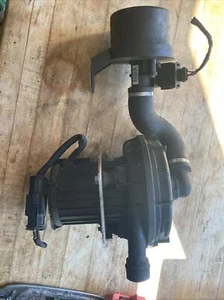 ⭐ 01-10 Bmw E46 3/5/6 M5 M6 Series Secondary Injection Smog Air Pump Unit Oem - Picture 1 of 5