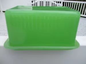 McKEE GLASS CO. JADEITE POUND BUTTER AND COVER - Picture 1 of 3