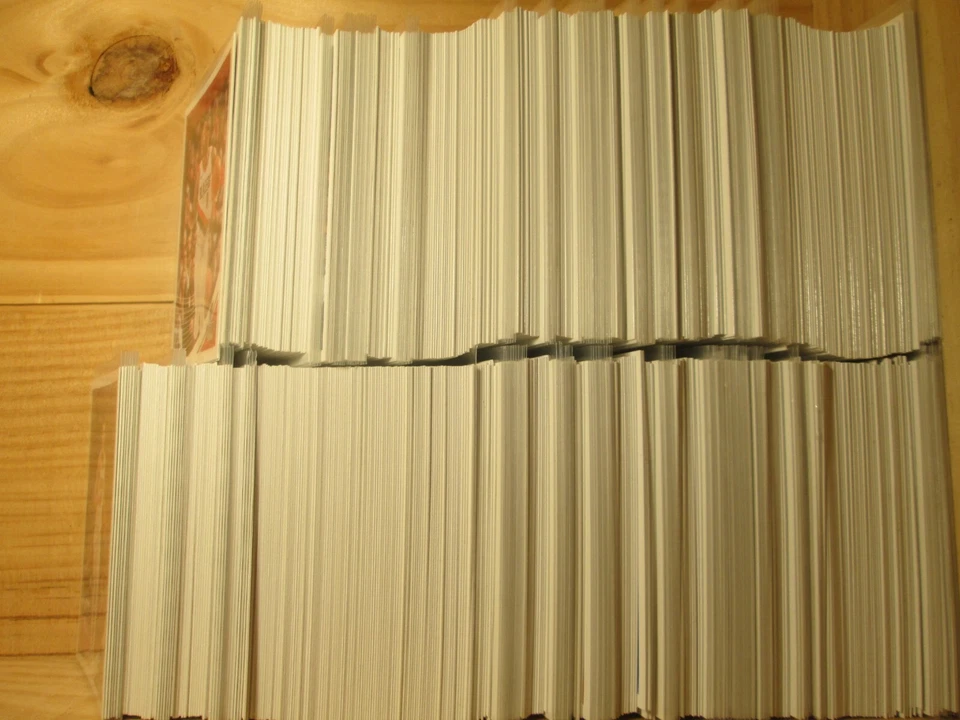 2018-19 Donruss Singles $0.99-$10.00 - Image 1 of 1