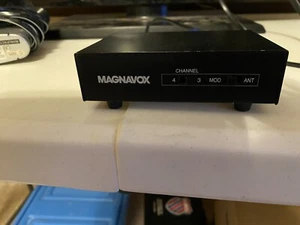 Magnavox Gaming/TV RF Modulator - Picture 1 of 2