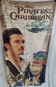 Disney Pirates of the Caribbean Beach Towel Retro - Picture 1 of 8