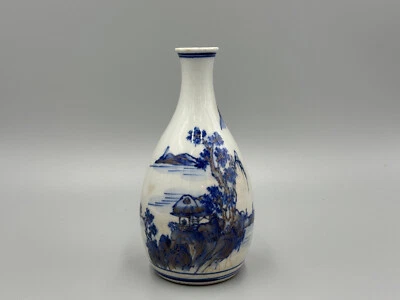 antique 19th c. kutani ware porcelain japanese vase blue and white w/gold 6'' - Image 1 of 4