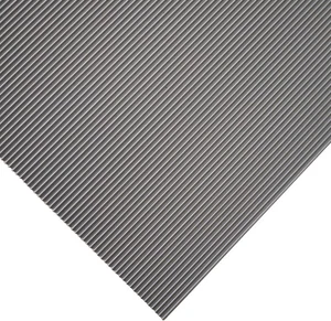 Alfombra Aislante 50.000 Volt A Normas VDE 0303 Parte 2 DIN 53481 Medida 1M X 1M - Bild 1 von 3