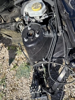 2018 吉普大切诺基制动线增强器至 Abs 2 行 — 第 1/3 张图片