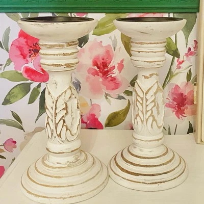 9 Inch Wooden Distressed Candlesticks - Image 1 of 3