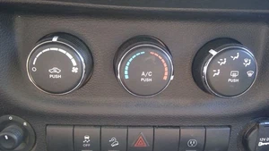 Temperature Control LHD VIN W 6th Digit Jk Body Fits 14-18 WRANGLER 745467 - Picture 1 of 8