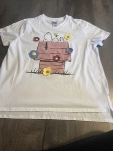 Peanuts White T-Shirt Women's Size XL Crochet Flowers Snoopy Woodstock Cute EUC - Picture 1 of 8