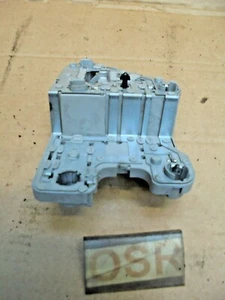 JAGUAR X300 XJ6 1996 SOPORTE BOMBILLA TRASERA LADO CONDUCTOR OFFSIDE - Imagen 1 de 1