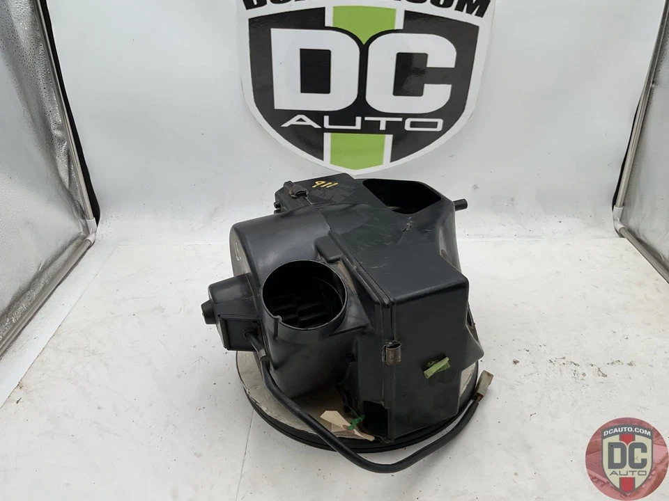 Carcasa evaporador aire acondicionado Porsche 911 Carrera 1984-1989 91157302104 131692 Foto 1 de 4