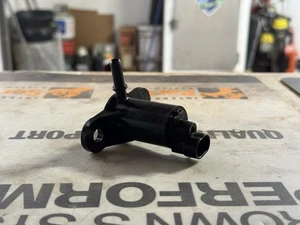 93820-04100 MITSUBISHI FORKLIFT FTV - VALVE (GOOD USED) - Picture 1 of 7