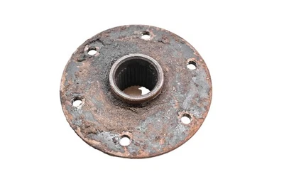 87 Polaris Cyclone 250X 2x4 Rear Sprocket Hub - Image 1 of 3