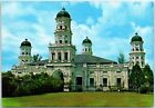 VINTAGE CONTINENTAL SIZE POSTCARD THE SULTAN MOSQUE IN JOHORE BAHRU MALAYSIA