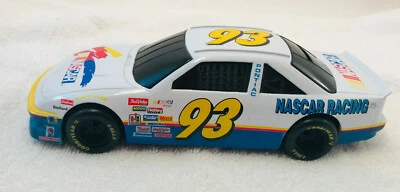 Banco de monedas fundidas a presión Racing Champions Nascar con cerradura #93 Pontiac LE 1/2500 Foto 1 de 4
