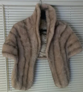 Shawl Wrap Women's One Size Cape Coat Beige Tan USA Lined Formal EveningWear VTG - Picture 1 of 9