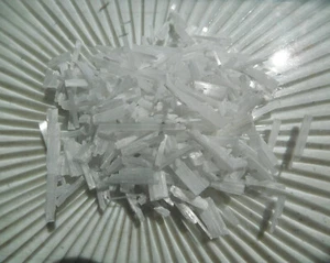 Selenite Blades - Medium Chips no Powder - 100% Crystal- Cleansing Charging - Picture 1 of 3