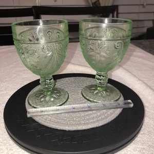 Vintage Tiara Sandwich Chantilly Green Goblets Set of 2 - 5.5"-Flat Ship - (FR2) - Picture 1 of 9