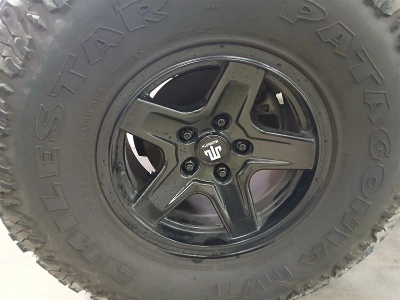 Mammoth 16x8 Aluminum Wheel Set for Jeep Wrangler JK 315/75 R16 Tires 2925722 - Image 1 of 4