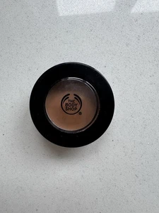 The Body Shop - Matte Clay Full Coverage Concealer - Shade 072 - Discontinued - Picture 1 of 3