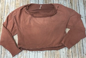 Free People Cropped Sweatshirt M Oversized Distressed Boho Wide Cowl Neck Pink - Picture 1 of 13