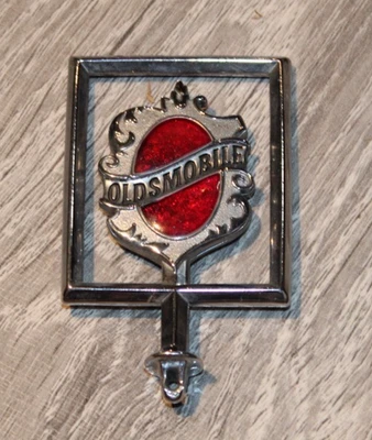 Vintage Oldsmobile  Front Hood Ornament Logo Badge Emblem - Image 1 of 3