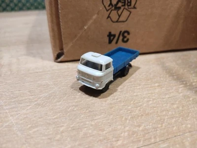 LKW IFA W50i TT VEB Modell - Konstrukt 1:120 Pritsche Hellgrau/Dunkelblau - Bild 1 von 2