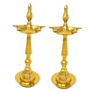(13 inch Brass Puja Oil Diya Lamp Engraved Design Deepak Pooja Article Kerela - Picture 1 of 7
