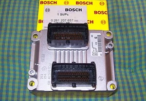 5 Centraline nuove Lancia Lybra (839) 2.0 i 20V 110KW/113KW 0261207657 - Foto 1 di 1