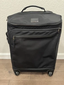 TUMI Voyageur Leger Continental Carry-On Carry On with Wheels Black/Gunmetal - Picture 1 of 14
