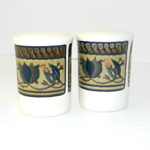 Salt and Pepper Shaker Set Mikasa Arabella Intaglio Design - Picture 1 of 5