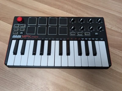 AKAI MPK mini in neuwertigem Zustand! - Bild 1 von 3
