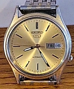 Seiko 5 Automatic Watch It Needs Repair - Picture 1 of 10