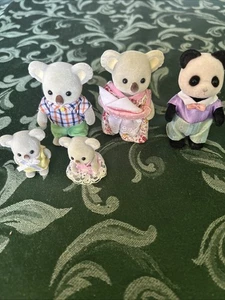 Koala Family Calico Critters Sylvanian Families & Pookie Panda Father - Picture 1 of 12