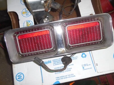 PASSENGER RIGHT TAIL LIGHT ASSEMBLY 1968 DELMONT 88 OLDSMOBILE UNCUT! - Image 1 of 4