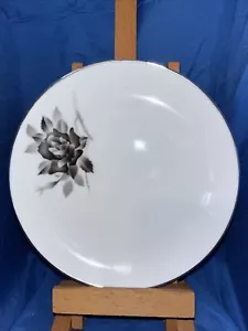 Fukagawa Atria 704 Snack Plate hand painted Black Rose made in Japan - Picture 1 of 2