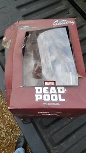 MARVEL Gallery DEADPOOL 9" PVC Diorama Toy Figure Statue WADE WEAPON X MERCENARY - Picture 1 of 6