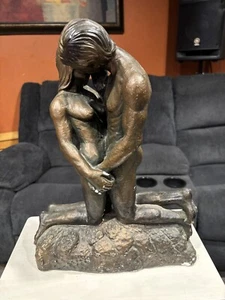 RODIN STATUE “THE KISS” BRONZE COLORED PLASTER 1970 SIGNED - Picture 1 of 22