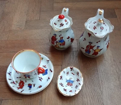 Karlsbader Porzellan Kaffee Garnitur mit Asiatisches Motiv um 1900 - Bild 1 von 4