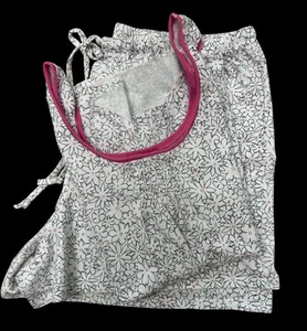 Character 1X Pajama Set Shorts Cotton Blend Daisy Floral White Pink - Picture 1 of 8