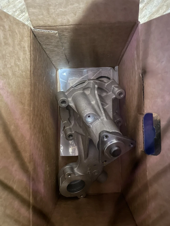 Bombas de agua CARQUEST T3170 Ford modelo: F-150, Mustang 5.0 V8 2013-2020 Foto 1 de 1