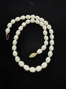 14k Gold Pearls Necklace 18in. Bright White Pearls-perfect for a Wedding- - Picture 1 of 9