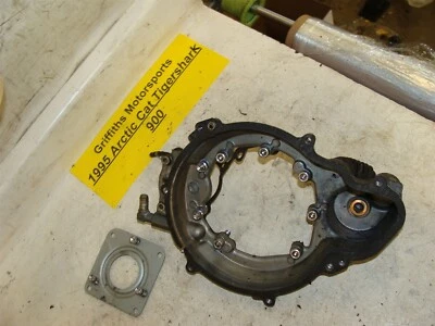 95 96 97 Arctic Cat Tigershark TS Monte Carlo 900 cubierta de encendido cárter exterior Foto 1 de 4