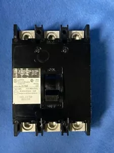 Square D Q2L3150 Interruttore di Circuito, 150 Ampere, 3 Poli, 240VAC - Foto 1 di 6