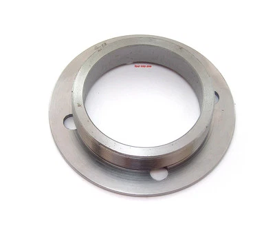 Rear Wheel Left Bearing Retainer - 41231-323-020 - Honda CB500 CB550 CB550F - Imagem 1 de 2