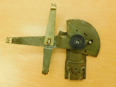 POWER WINDOW REGULATOR NO VENT - LHF 2935407 1969-73 MOPAR FULL SZ 4DR 71Ci1-1CB - Image 1 of 4