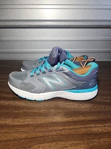 New Balance Womens 560 V7 W560LS7 Gray Running Shoes Sneakers Size 9 D - Picture 1 of 7