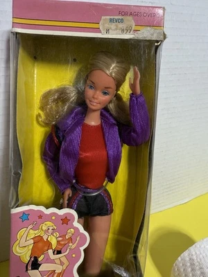 1980 年 ⭐️SuperStar⭐️ 轮滑芭比娃娃 🩷 #1880 未开封盒 — 第 1/4 张图片