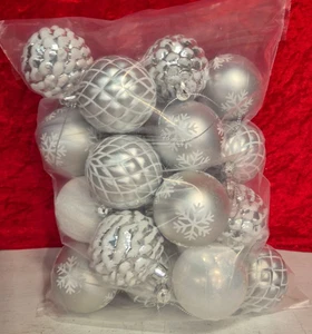 Christmas Ornaments Tree Decorations Set for Fall Halloween, Silver White (20pk) - Picture 1 of 7