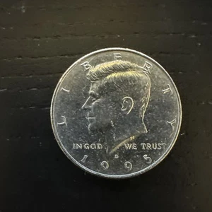1995 Kennedy Half Dollar Coin 50c JFK D 1995-D MS Fifty Cent Denver UNCIRCULATED - Picture 1 of 2