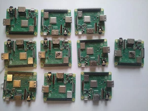 Job Lot of x 10 Raspberry Pi 3 model A+ FAULTY for spares only - Afbeelding 1 van 2