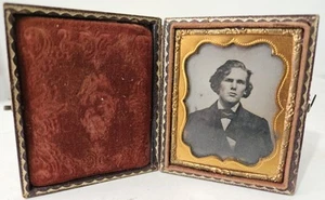 Late 1850s to Mid 1860s, Fine Tintype, with Gold Frame Named Man 2.25x2.75 In. - Picture 1 of 8
